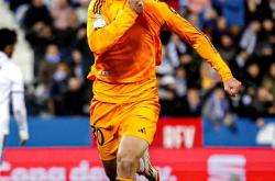 乐鱼登录入口 -清晨德国杯传出新动向，皇家马德里门线救险，管理层表态——媒体盛赞，轮换策略成焦点的简单介绍